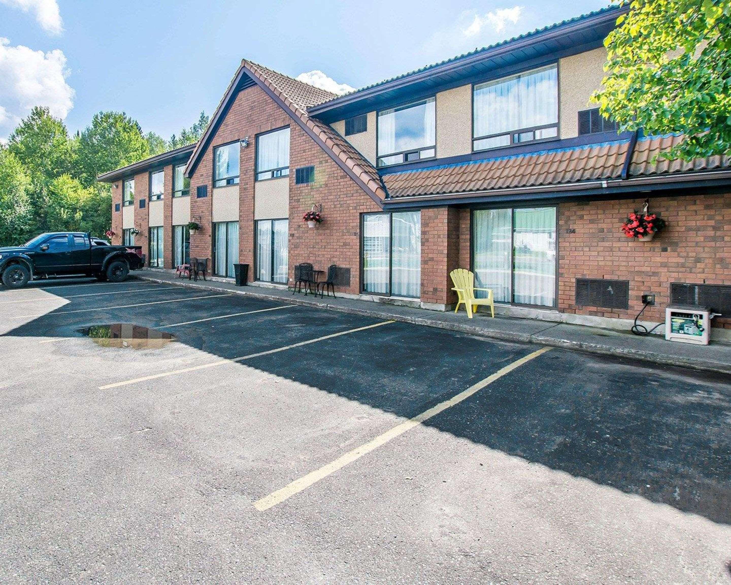 柯克兰莱克康福特茵酒店 Kirkland Lake 外观 照片